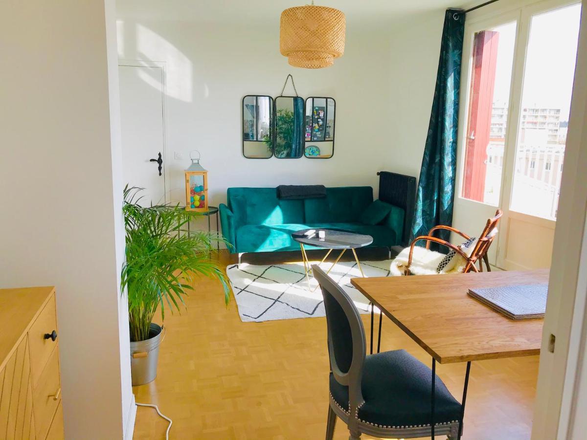 Superior Apartment - Last Floor With Nice View - Next To Metro Croix De Chavaux Line 9 Монтрей Екстериор снимка