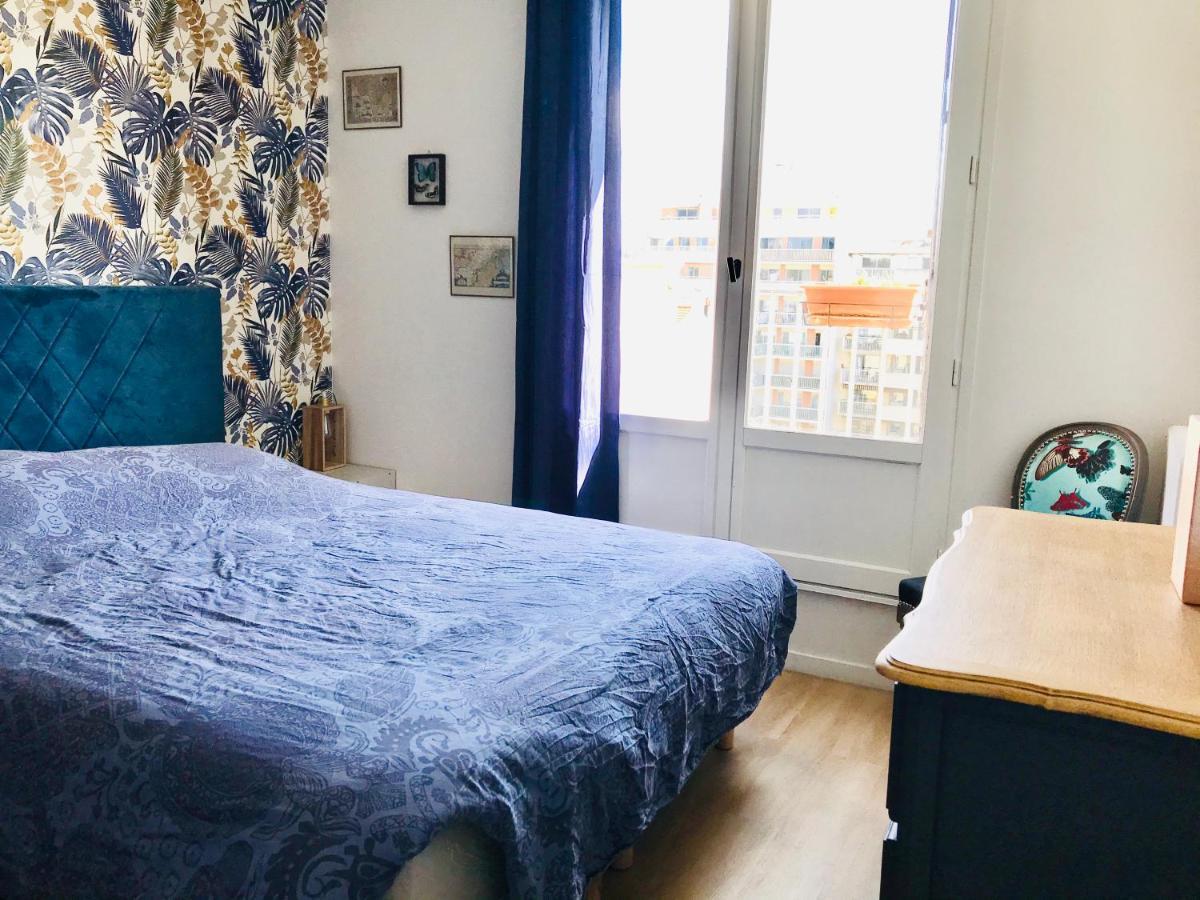Superior Apartment - Last Floor With Nice View - Next To Metro Croix De Chavaux Line 9 Монтрей Екстериор снимка